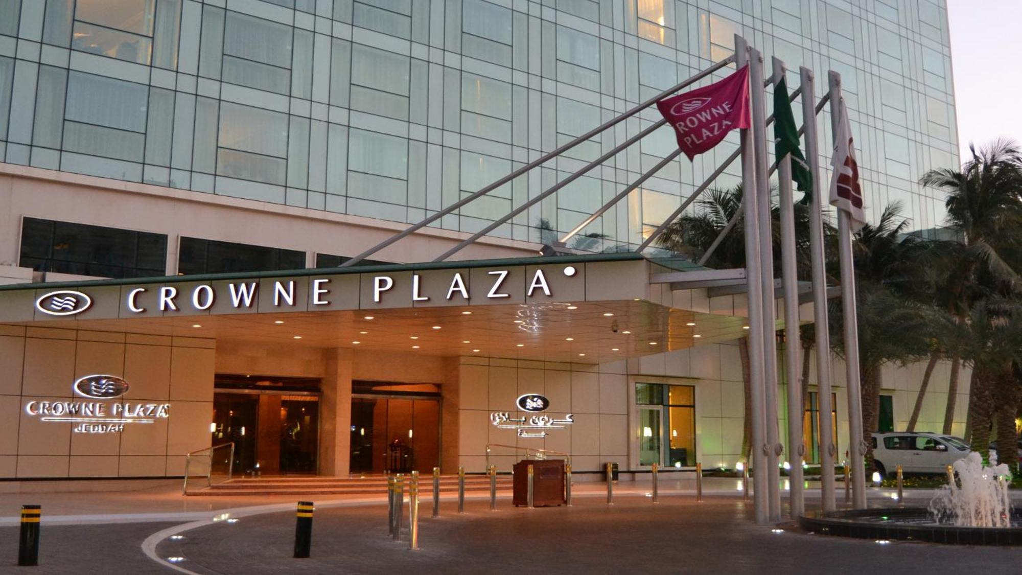 Отель Crowne Plaza Jeddah By Ihg Экстерьер фото The Crown Plaza Hotel in Dubai